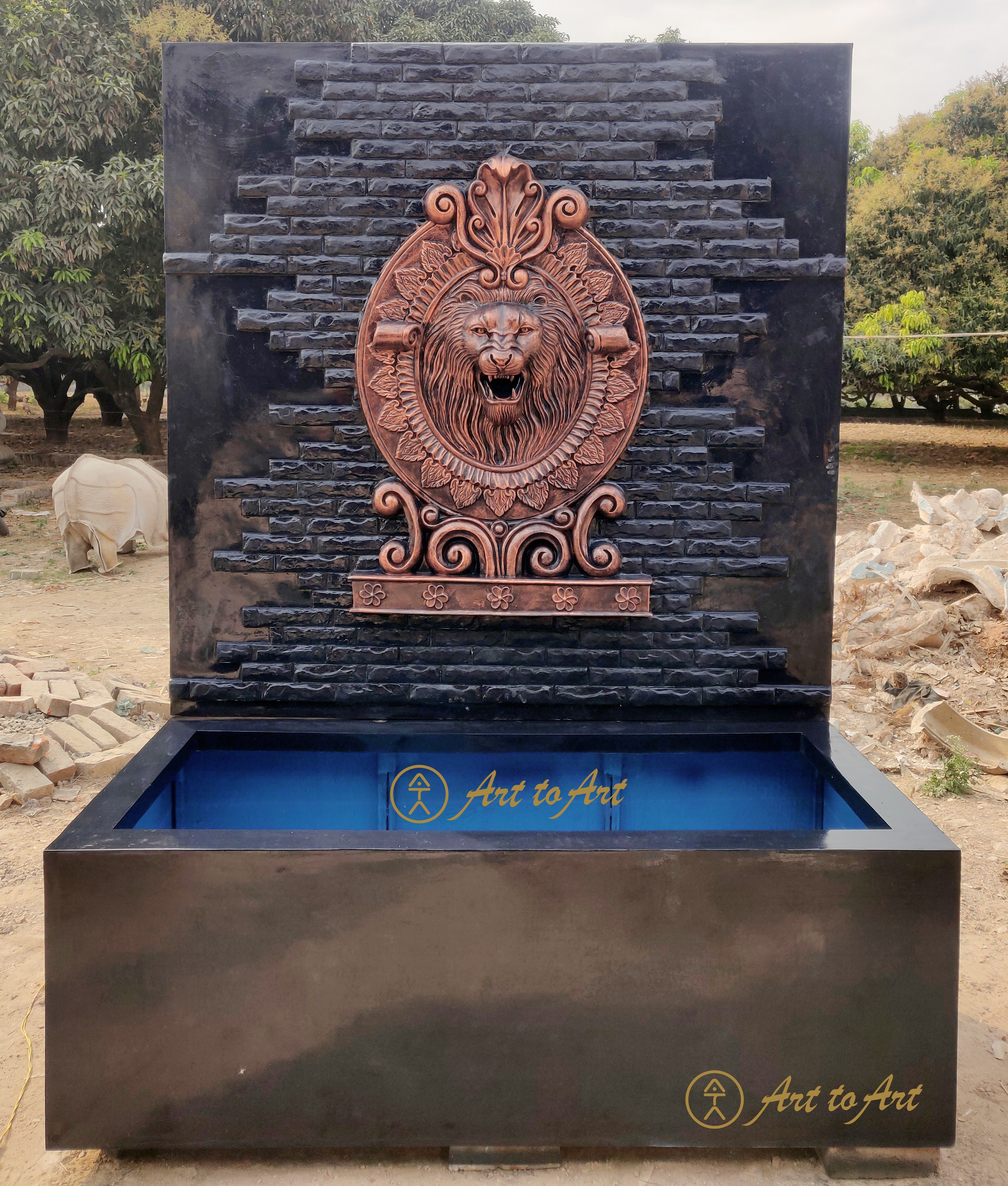LION FACE FOUNTAIN